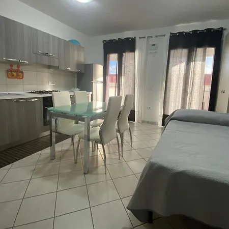 アパート Frontemare *